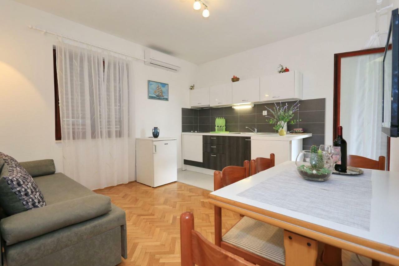 Apartments Romansa 자톤 외부 사진