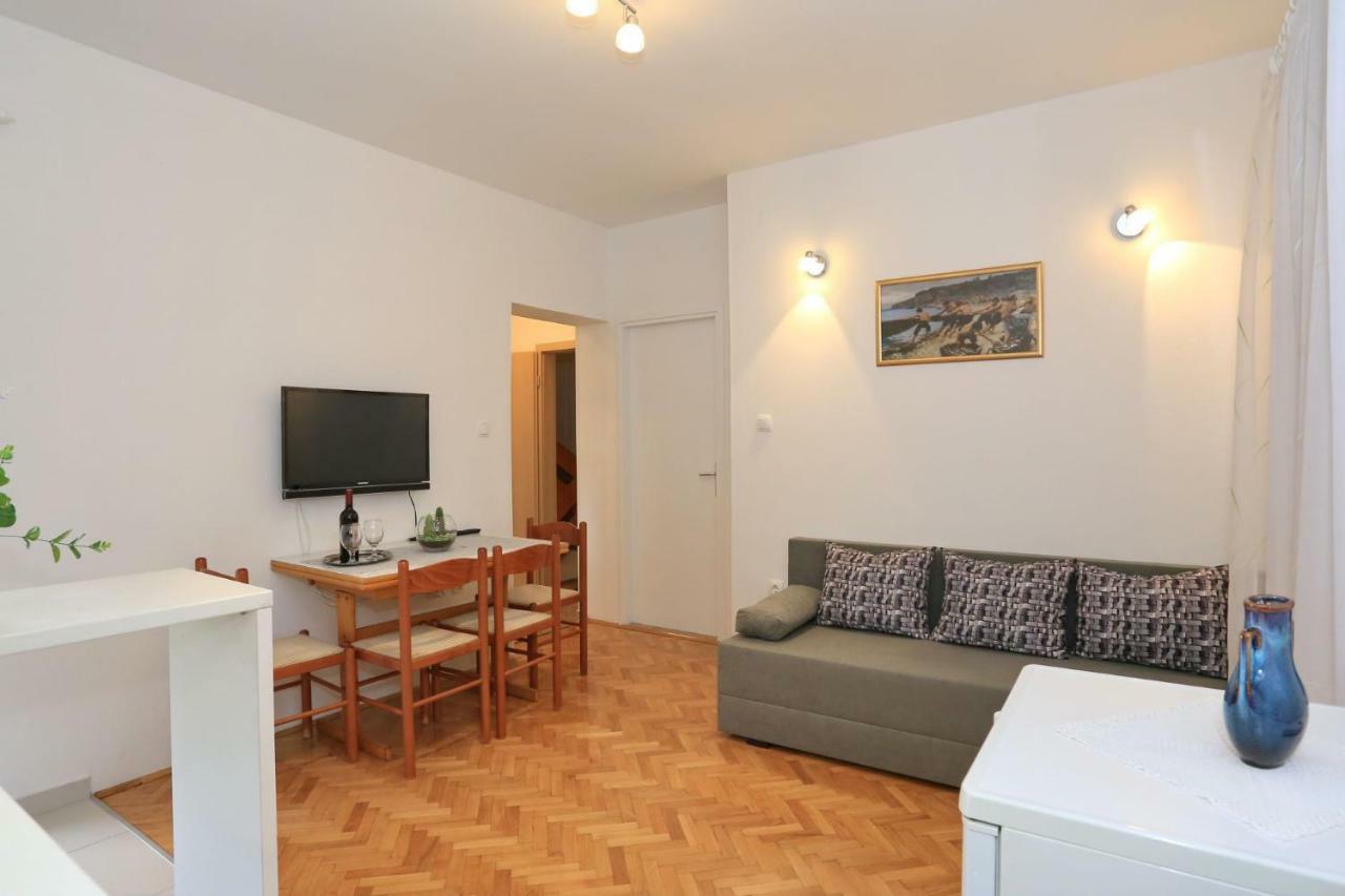 Apartments Romansa 자톤 외부 사진