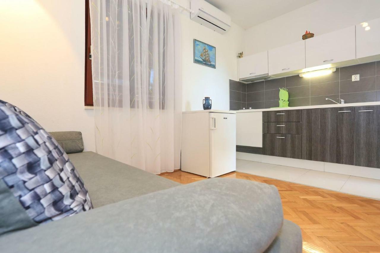 Apartments Romansa 자톤 외부 사진