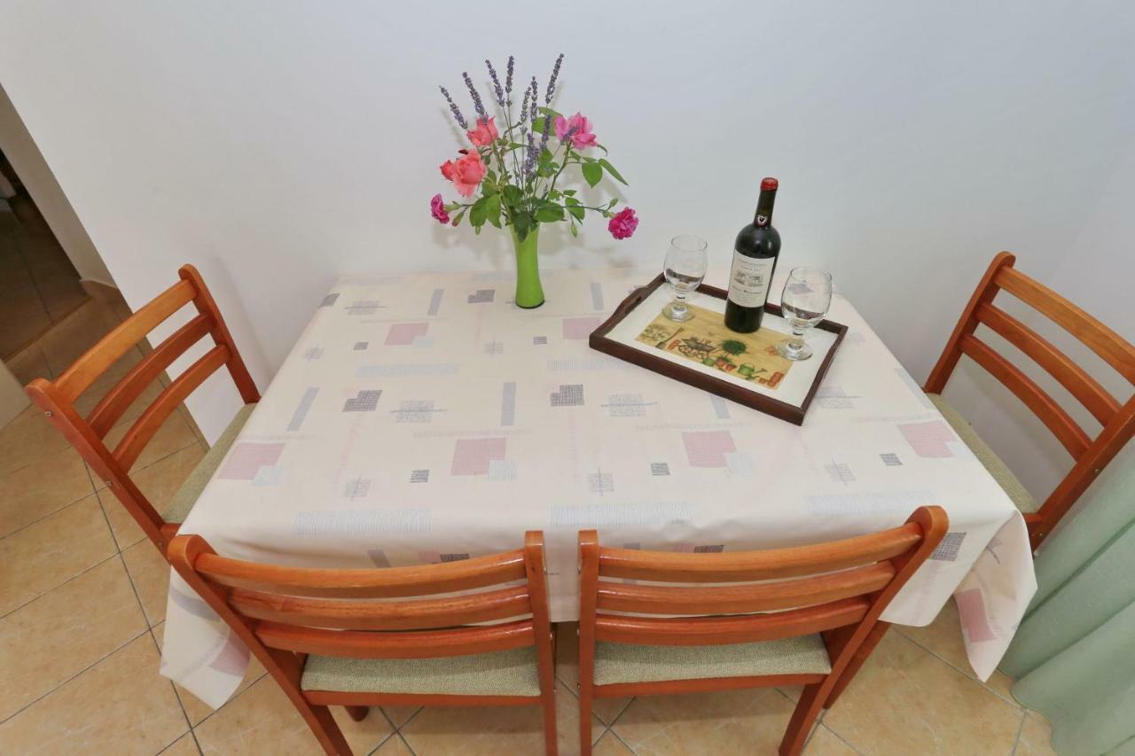 Apartments Romansa 자톤 외부 사진