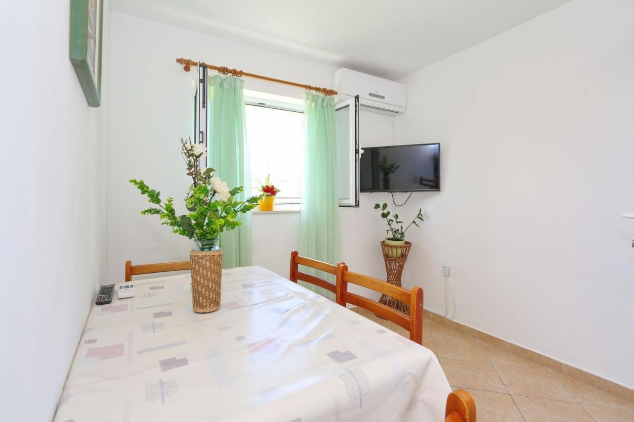 Apartments Romansa 자톤 외부 사진